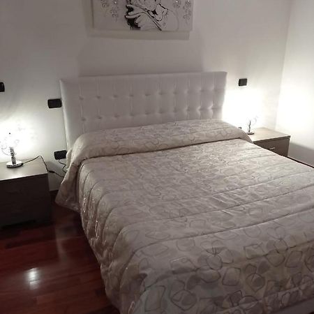 Dimora Di Mara Bed & Breakfast Сантерамо ин Коле Екстериор снимка