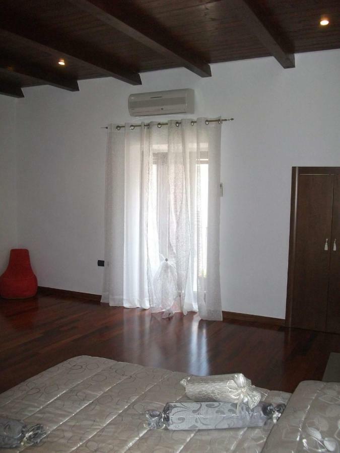 Dimora Di Mara Bed & Breakfast Сантерамо ин Коле Екстериор снимка
