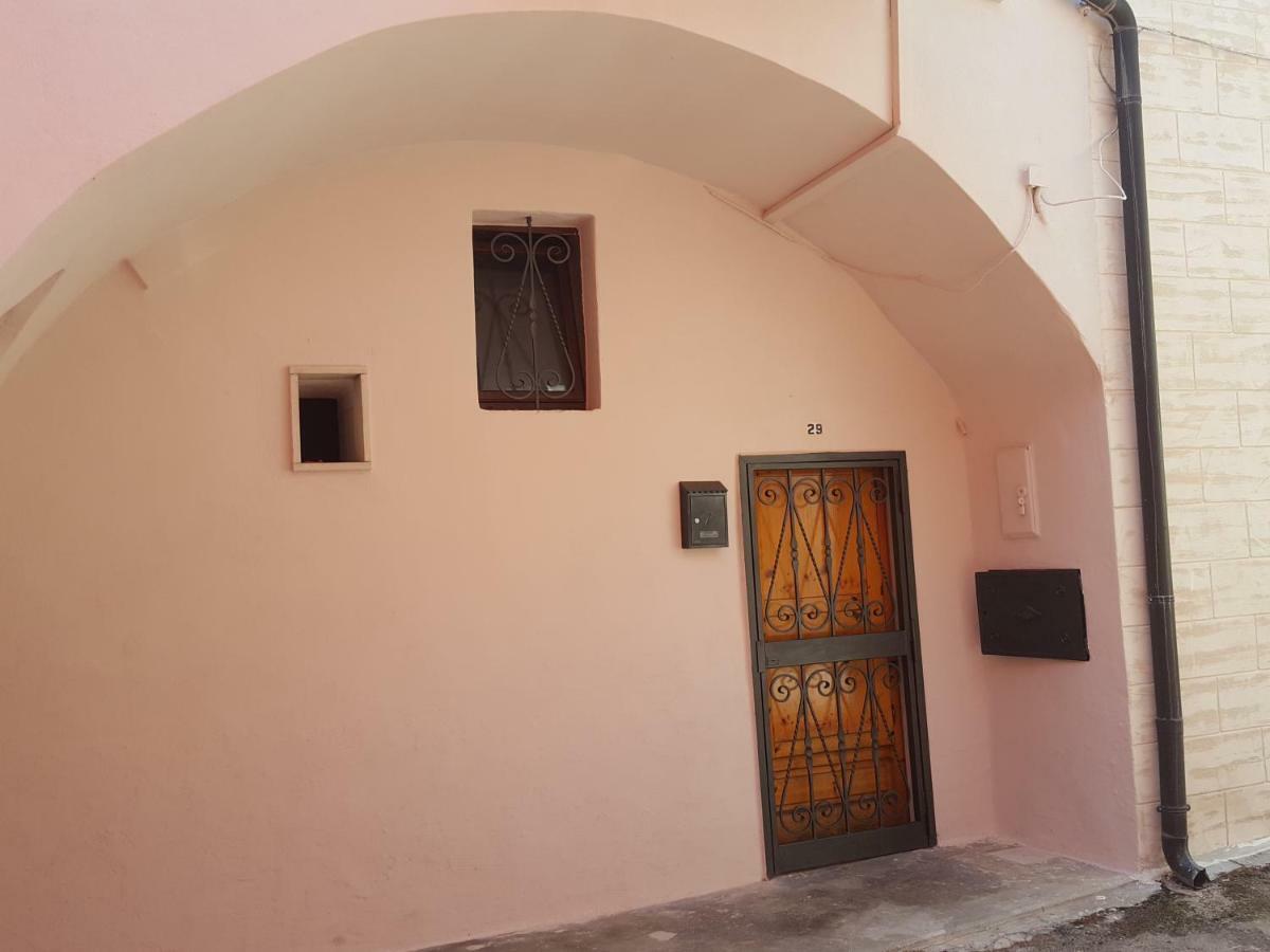 Dimora Di Mara Bed & Breakfast Сантерамо ин Коле Екстериор снимка