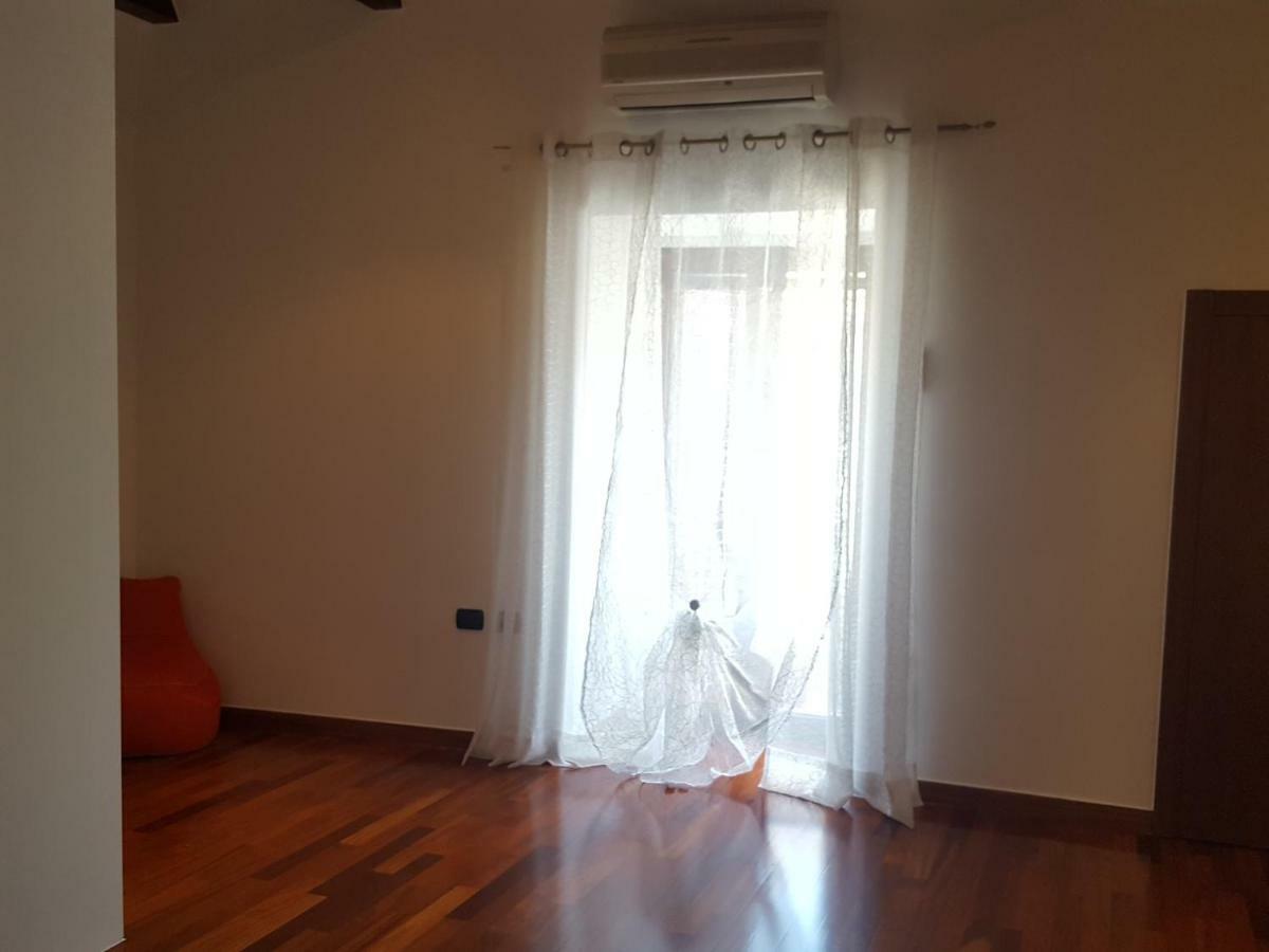 Dimora Di Mara Bed & Breakfast Сантерамо ин Коле Екстериор снимка