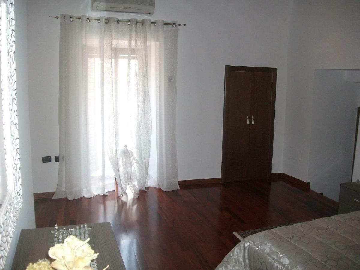 Dimora Di Mara Bed & Breakfast Сантерамо ин Коле Екстериор снимка
